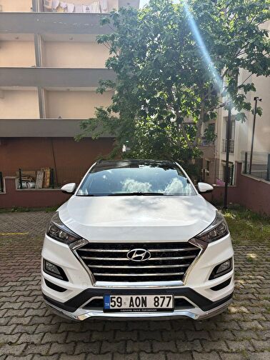 HYUNDAI TUCSON