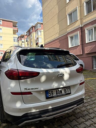 HYUNDAI TUCSON
