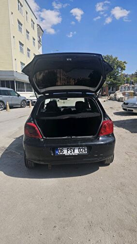 PEUGEOT 307