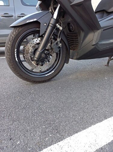Yamaha X-Max 400 ABS