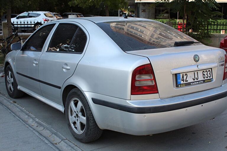 SKODA OCTAVIA