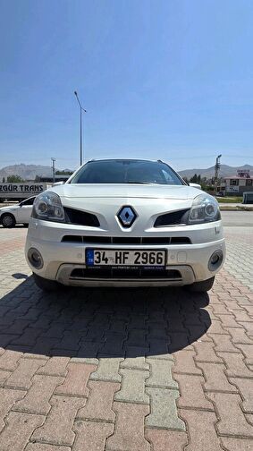RENAULT KOLEOS