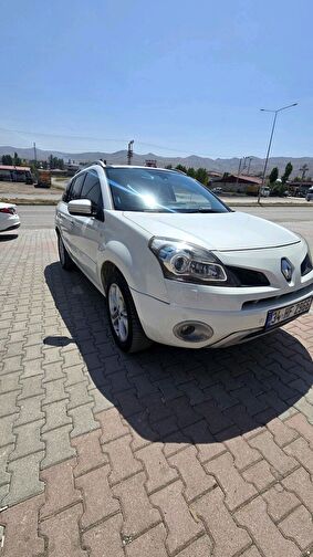 RENAULT KOLEOS
