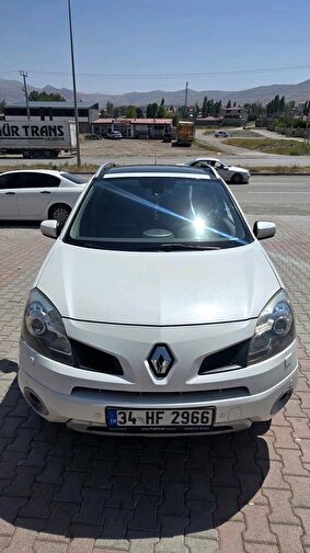 RENAULT KOLEOS