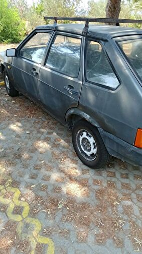 LADA SAMARA