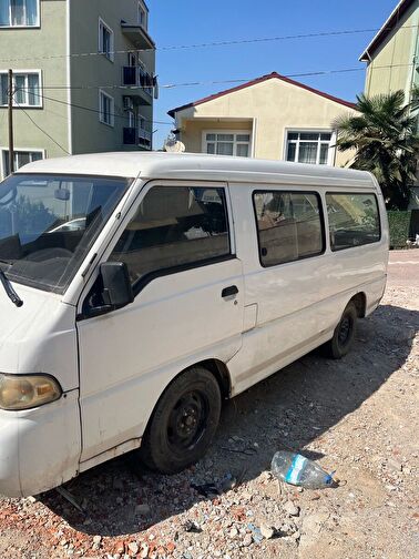 HYUNDAI H100