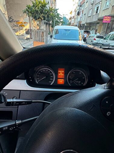 MERCEDES-BENZ VIANO