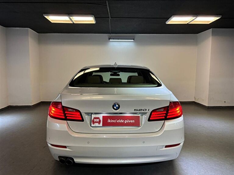 BMW 5 SERISI