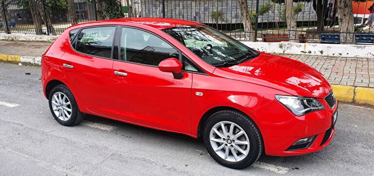 SEAT IBIZA