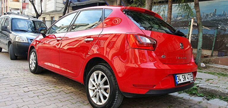 SEAT IBIZA