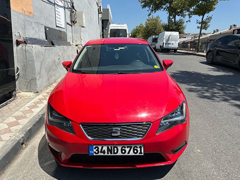 SEAT LEON