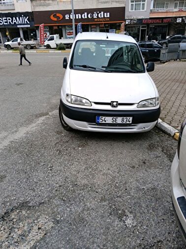 PEUGEOT PARTNER
