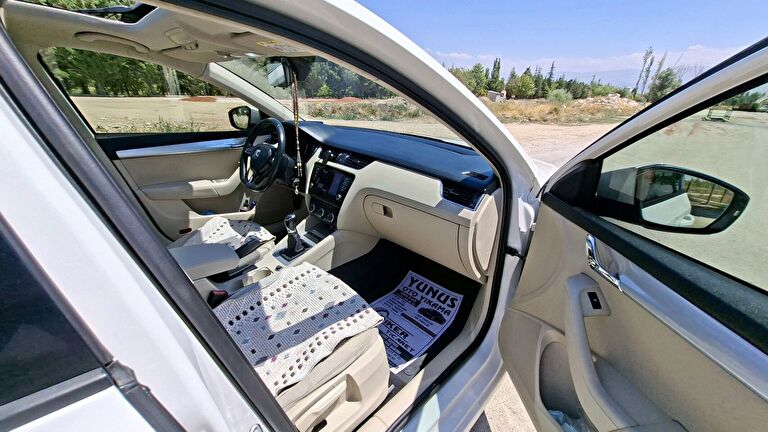 SKODA OCTAVIA