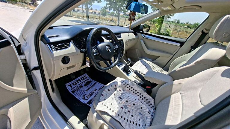 SKODA OCTAVIA