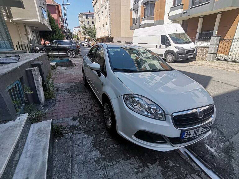 FIAT LINEA