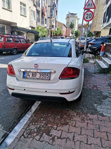 FIAT LINEA