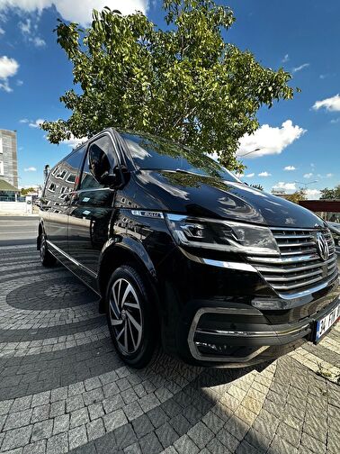 VOLKSWAGEN CARAVELLE