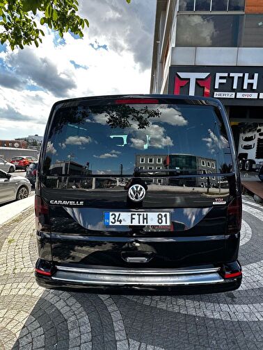 VOLKSWAGEN CARAVELLE