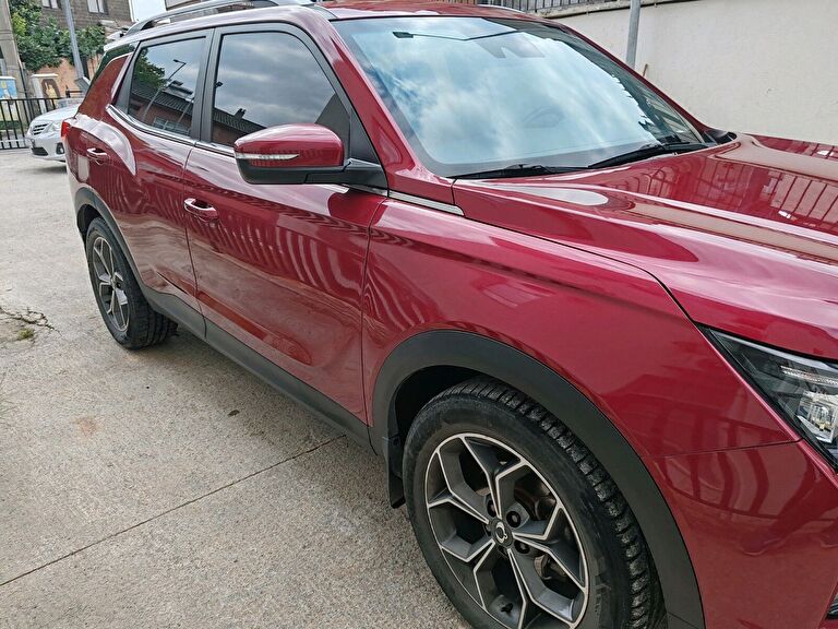 SSANGYONG KORANDO