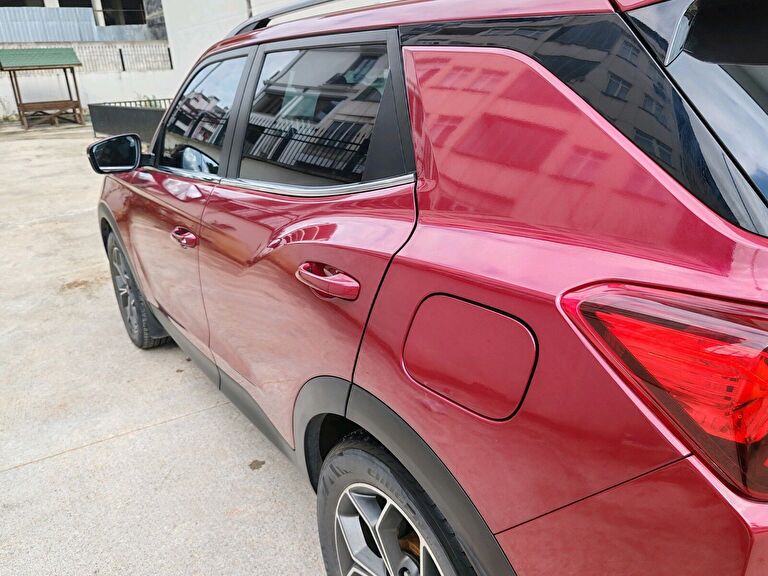 SSANGYONG KORANDO