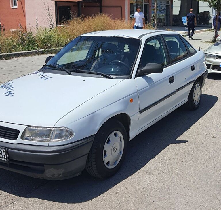 OPEL ASTRA
