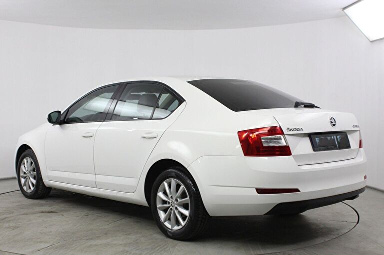 SKODA OCTAVIA
