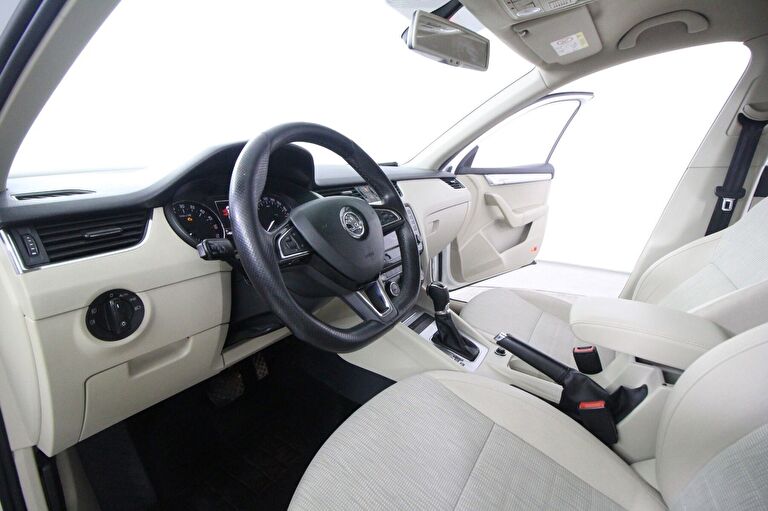 SKODA OCTAVIA