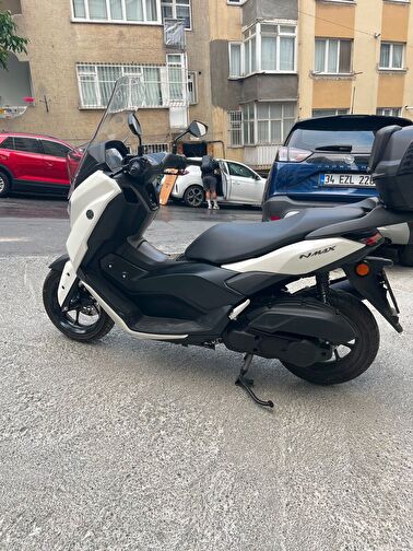 Yamaha N-Max 125