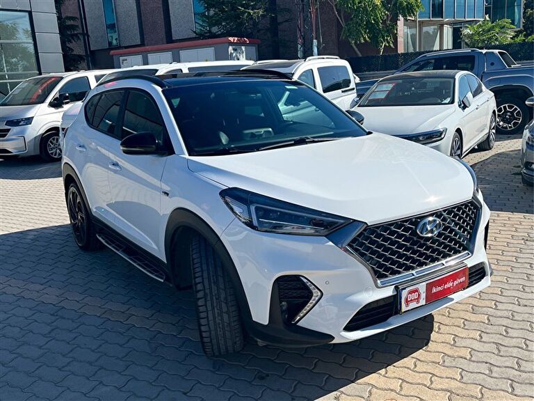 HYUNDAI TUCSON