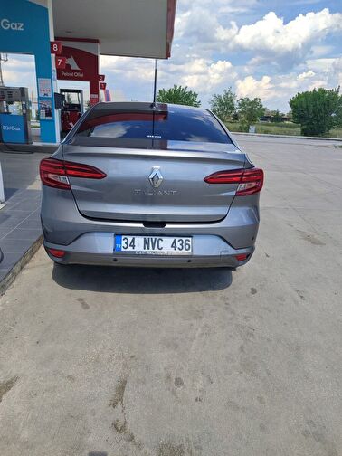 RENAULT TALIANT