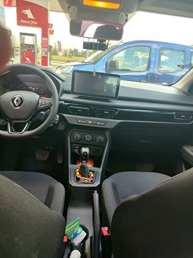 RENAULT TALIANT