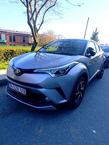 TOYOTA C-HR