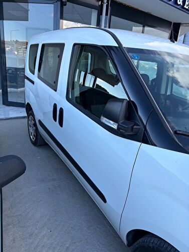 FIAT DOBLO COMBI