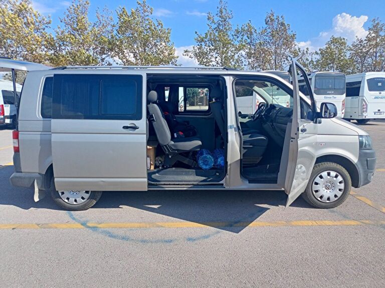 VOLKSWAGEN TRANSPORTER