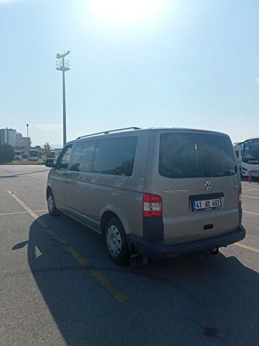 VOLKSWAGEN TRANSPORTER