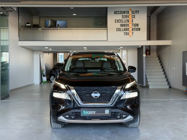 NISSAN X-TRAIL