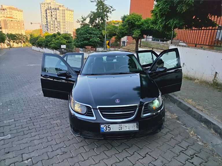 SAAB 9-5