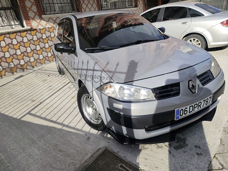 RENAULT MEGANE