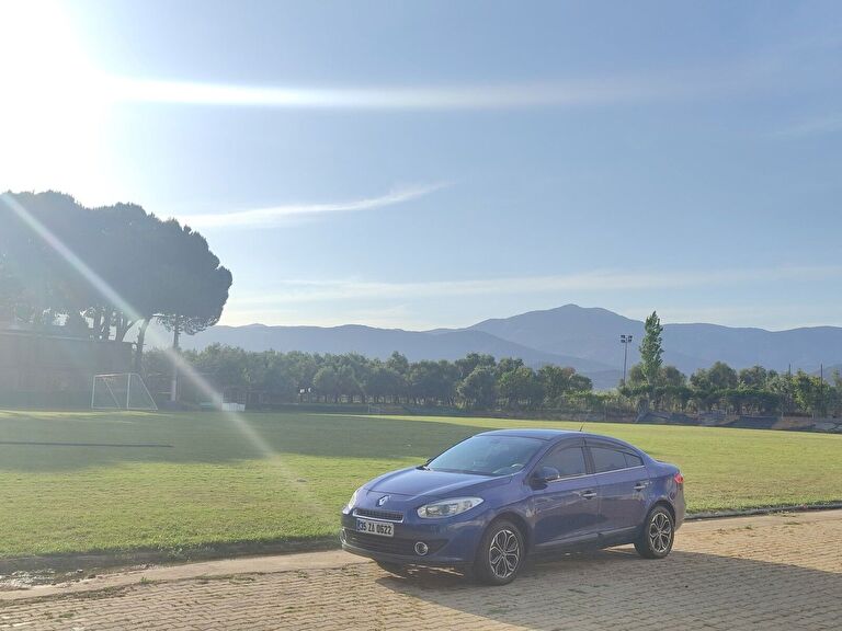 RENAULT FLUENCE