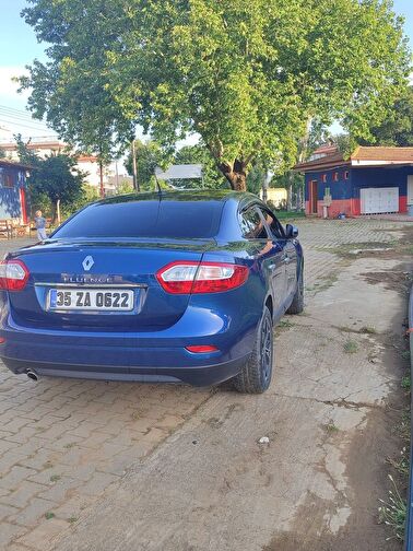 RENAULT FLUENCE