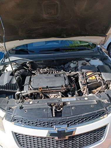 CHEVROLET CRUZE