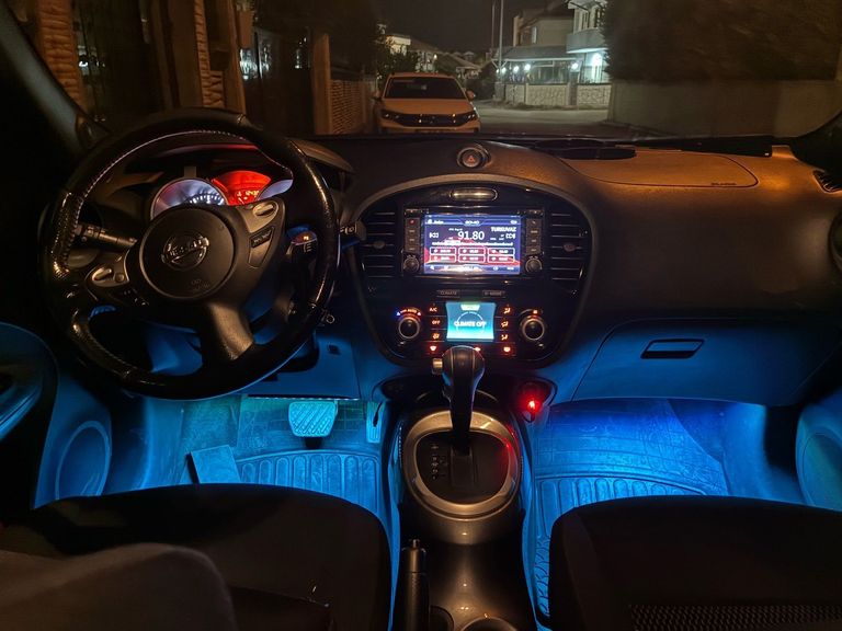 NISSAN JUKE