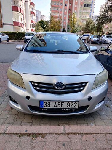 TOYOTA COROLLA