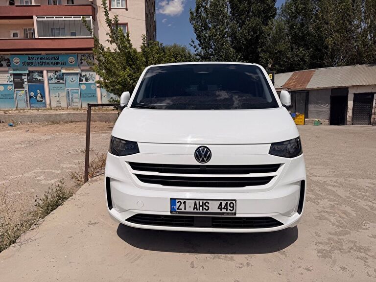 VOLKSWAGEN TRANSPORTER