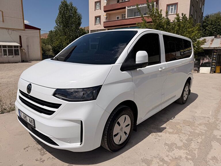 VOLKSWAGEN TRANSPORTER
