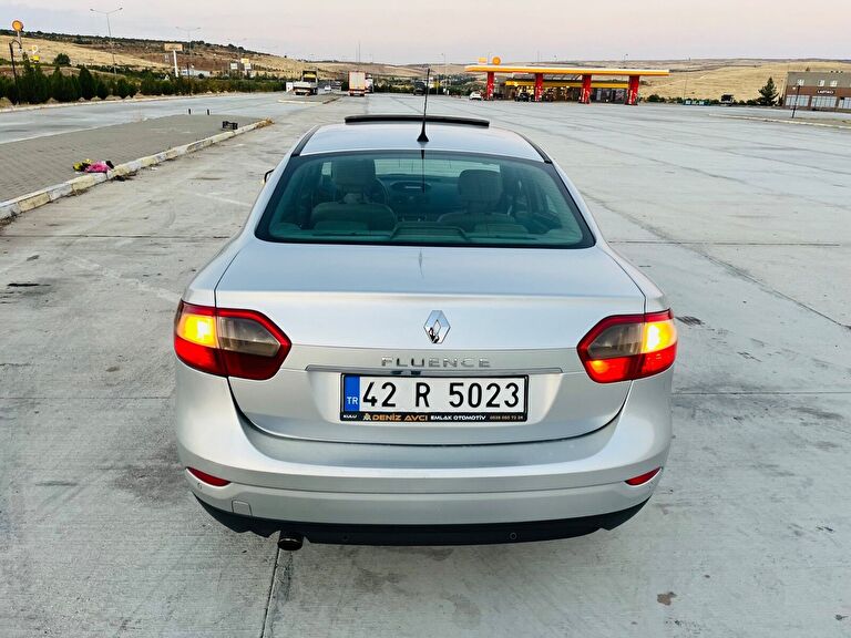 RENAULT FLUENCE