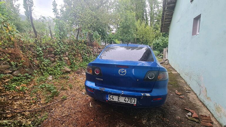 MAZDA MAZDA3
