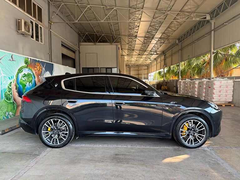MASERATI GRECALE