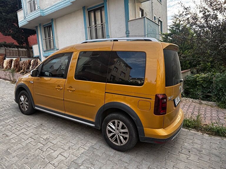VOLKSWAGEN CADDY