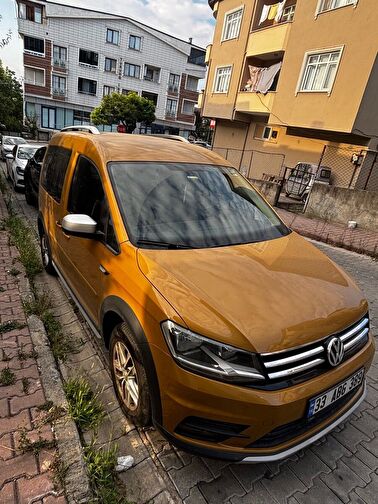 VOLKSWAGEN CADDY